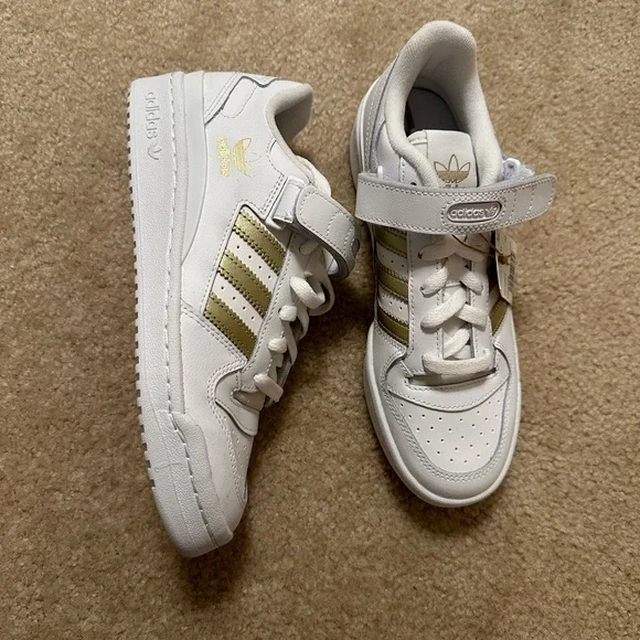 adidas | Shoes | Adidas Originals Forum Low Sneakers In White And Gold  Sneakers Shoes | Poshmark